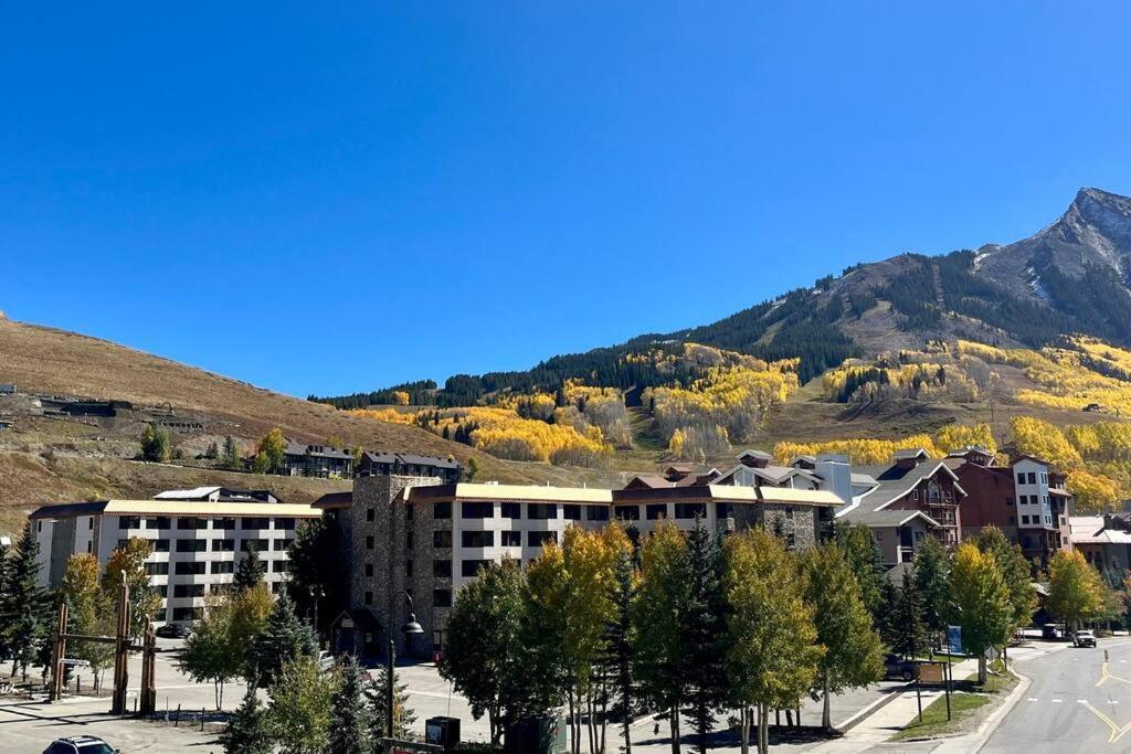 Mt Cb Mountain Side With King Bed, Hot Tub, Pool & Kitchen! Apartment Crested Butte Exterior photo